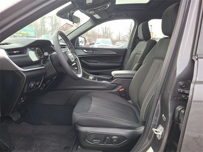 2025 Jeep Grand Cherokee Laredo X