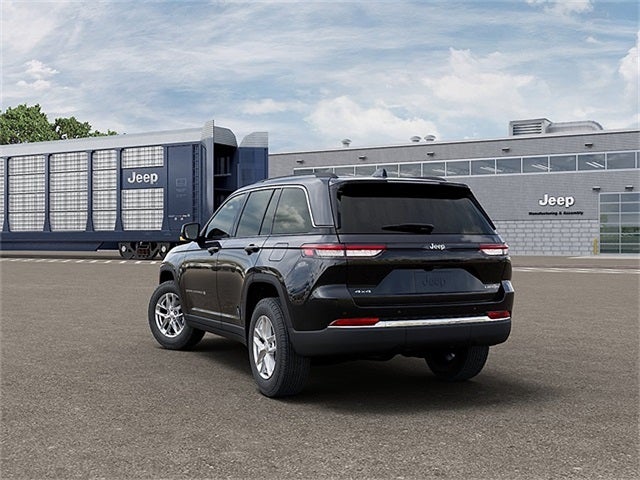 2025 Jeep Grand Cherokee Laredo X