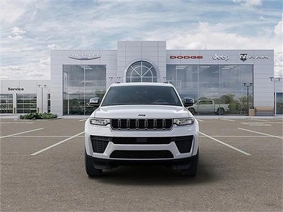 2026 Jeep Grand Cherokee Laredo