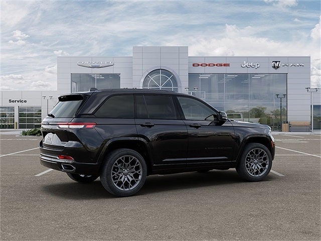 2025 Jeep Grand Cherokee Summit