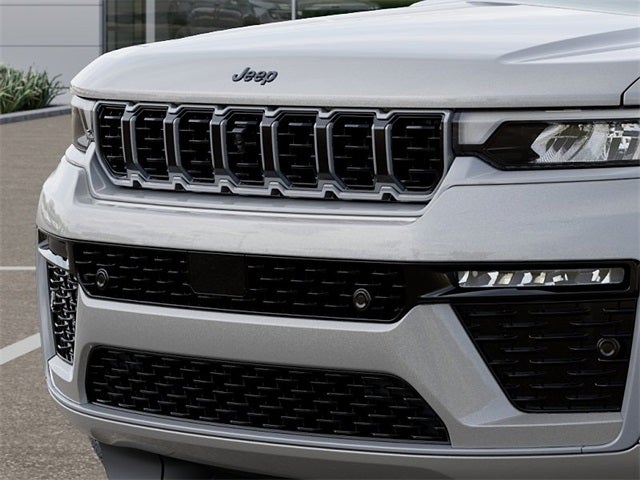 2026 Jeep Grand Cherokee Summit