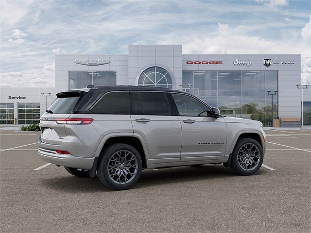 2026 Jeep Grand Cherokee Summit