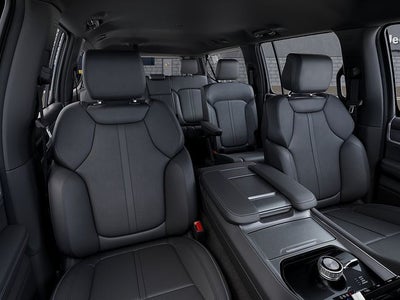 2026 Jeep Grand Wagoneer L 4x4