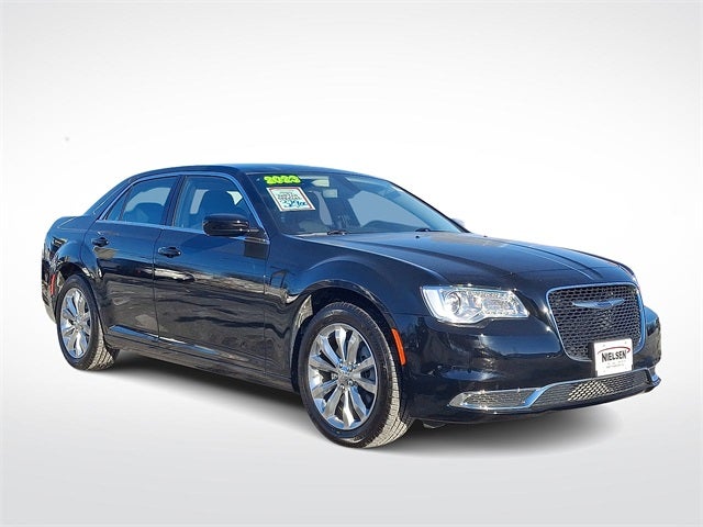 2023 Chrysler 300 Touring