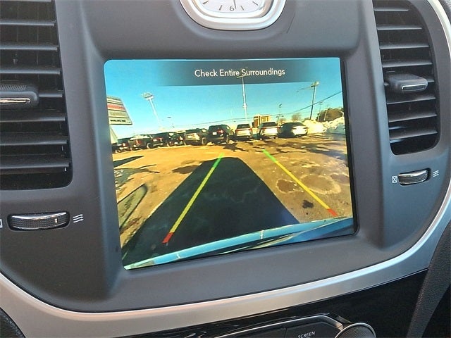 2023 Chrysler 300 Touring