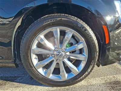 2023 Chrysler 300 Touring