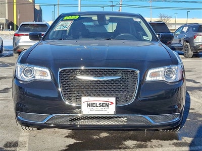2023 Chrysler 300 Touring