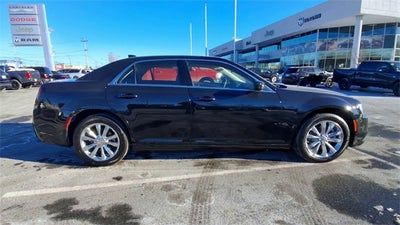 2023 Chrysler 300 Touring