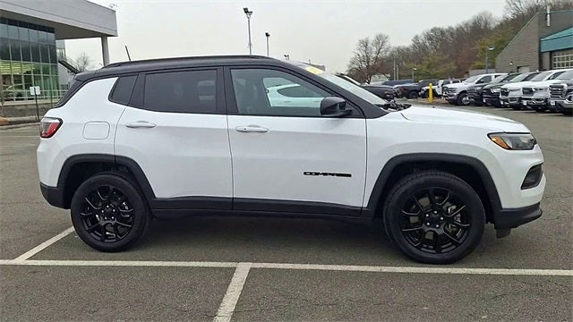2023 Jeep Compass Altitude