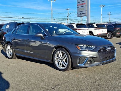2023 Audi A4 45 S line Premium Plus quattro