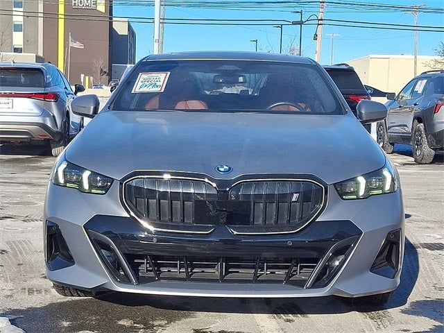 2025 BMW i5 xDrive40