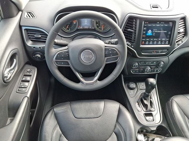 2022 Jeep Cherokee Latitude Lux