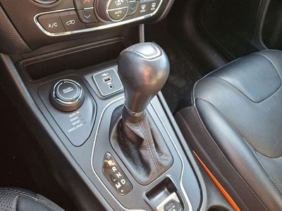 2022 Jeep Cherokee Latitude Lux