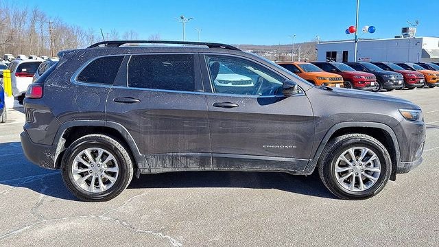 2022 Jeep Cherokee Latitude Lux