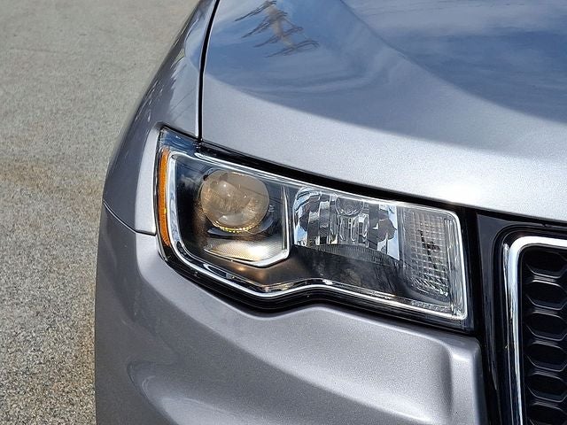 2020 Jeep Grand Cherokee Laredo E