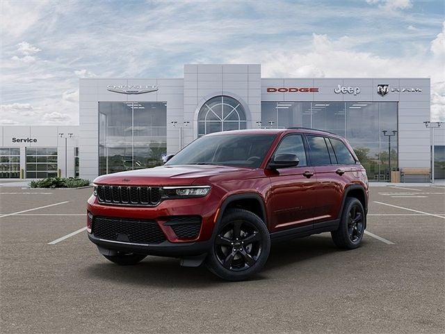 2025 Jeep Grand Cherokee Laredo