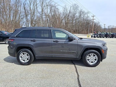 2023 Jeep Grand Cherokee Laredo