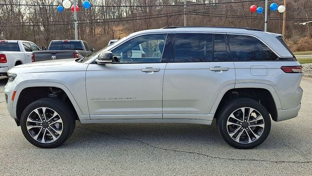 2022 Jeep Grand Cherokee Overland