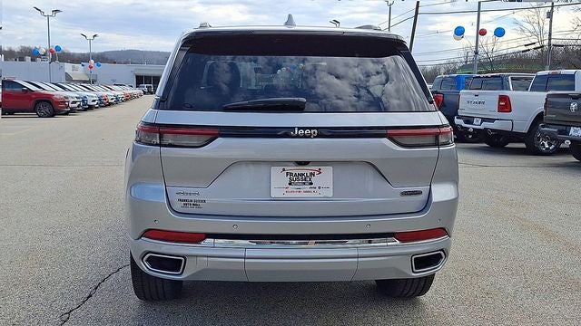 2022 Jeep Grand Cherokee Overland