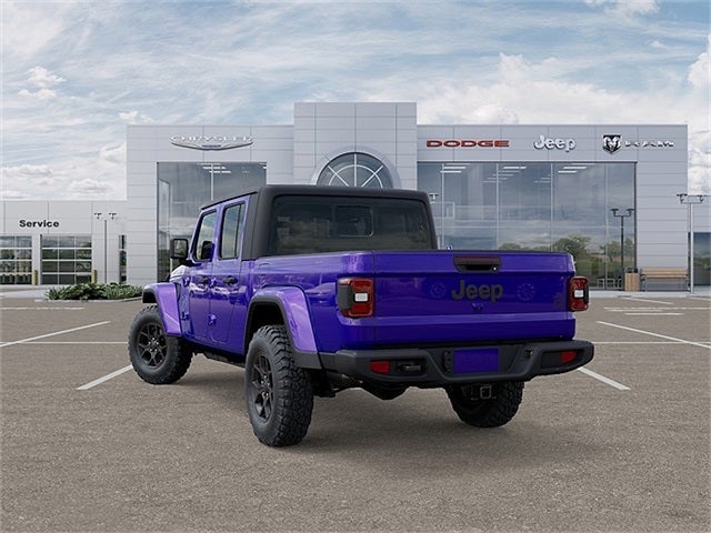 2026 Jeep Gladiator Willys photo 2