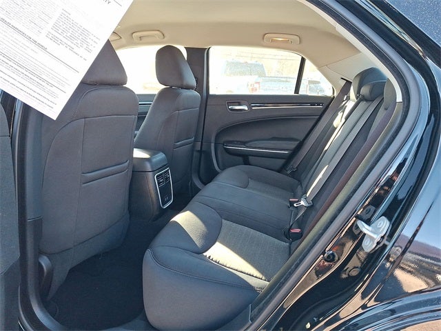 2023 Chrysler 300 Touring