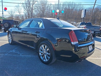 2023 Chrysler 300 Touring