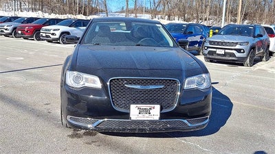 2023 Chrysler 300 Touring