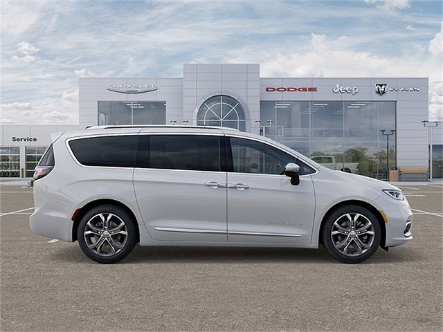 2026 Chrysler Pacifica Pinnacle