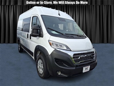 2025 RAM ProMaster 3500 High Roof 136 WB