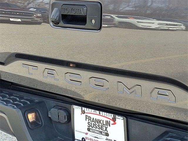 2021 Toyota Tacoma SR5 V6