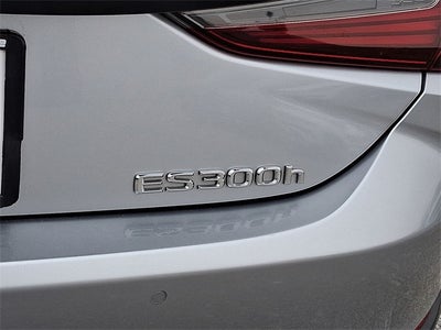 2023 Lexus ES 300h