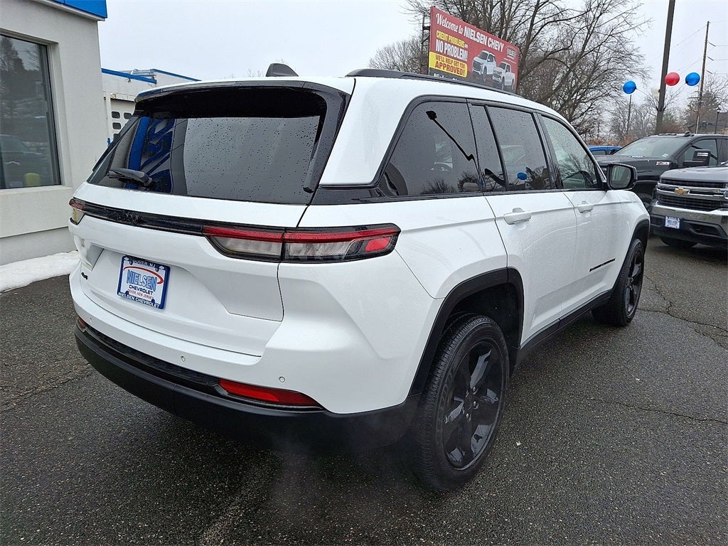 2023 Jeep Grand Cherokee Altitude