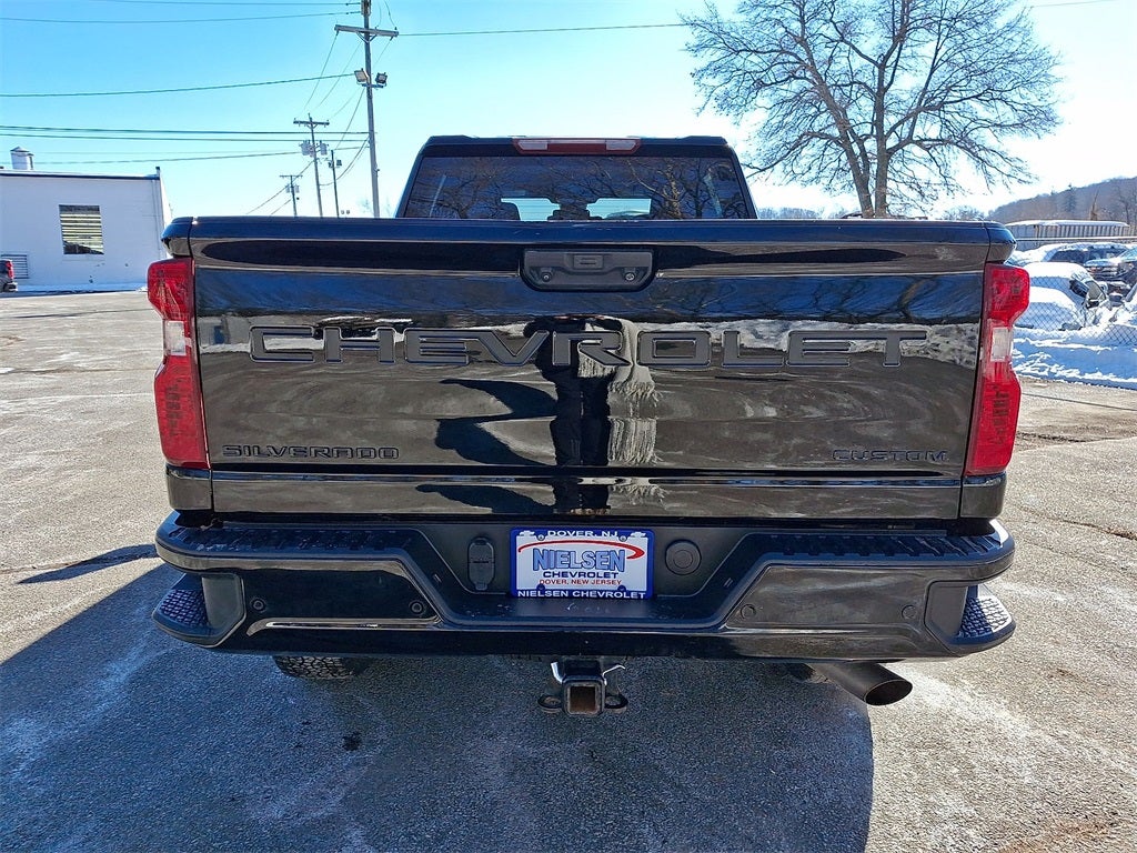 2024 Chevrolet Silverado 2500HD Custom