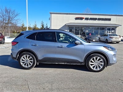 2022 Ford Escape Titanium