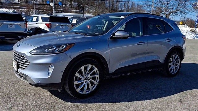 2022 Ford Escape Titanium