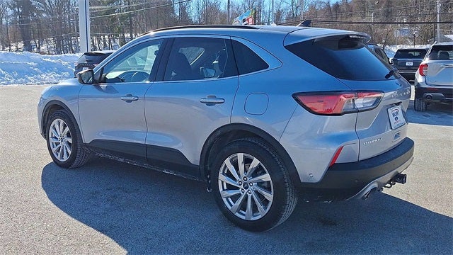 2022 Ford Escape Titanium