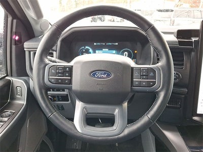 2024 Ford F-150 Lightning Flash