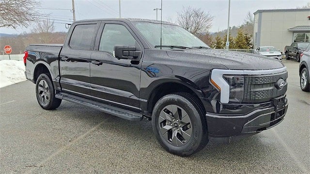 2024 Ford F-150 Lightning Flash