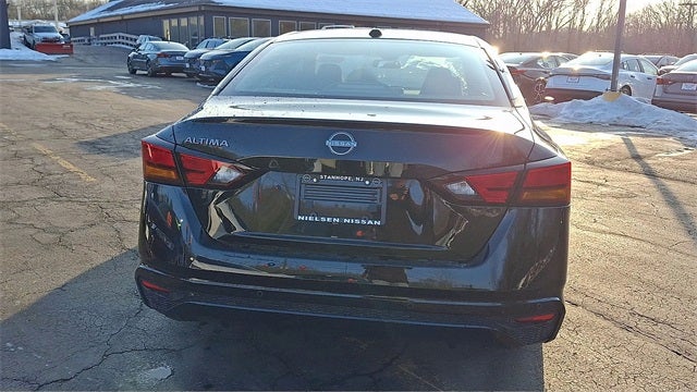 2025 Nissan Altima 2.5 SV