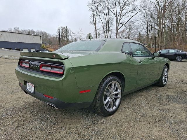 2022 Dodge Challenger SXT