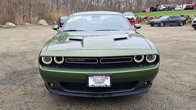 2022 Dodge Challenger SXT