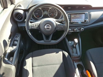 2025 Nissan Kicks Play S