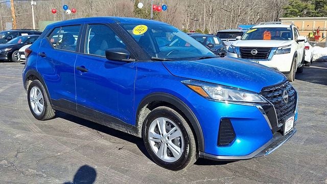 2025 Nissan Kicks Play S