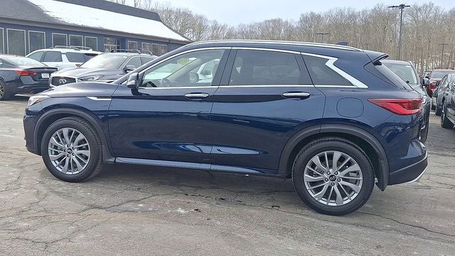 2025 INFINITI QX50 LUXE