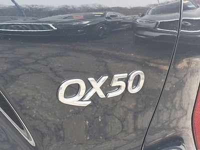 2025 INFINITI QX50 LUXE