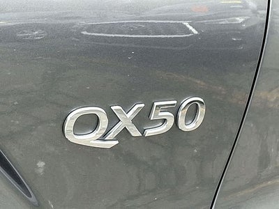 2025 INFINITI QX50 LUXE