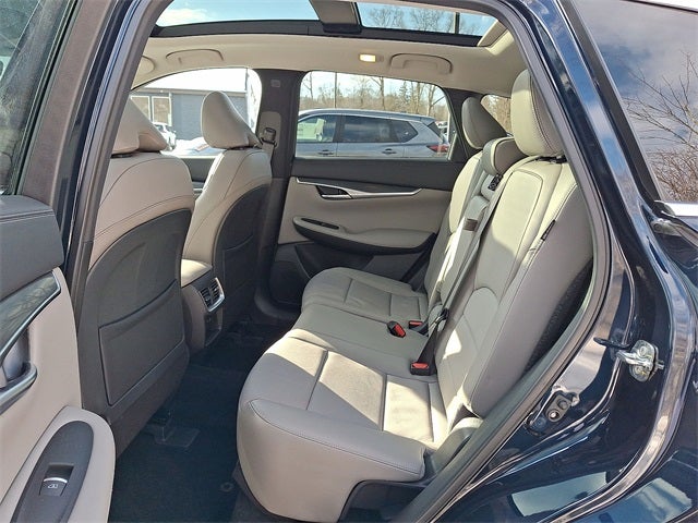 2025 INFINITI QX50 LUXE