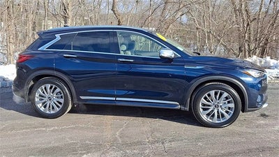2025 INFINITI QX50 LUXE