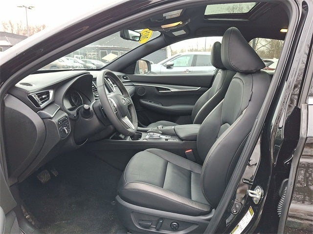 2025 INFINITI QX55 LUXE