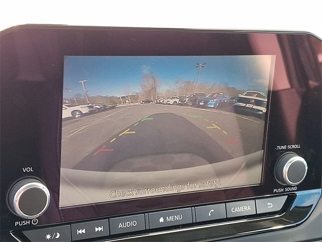 2025 Nissan Pathfinder S